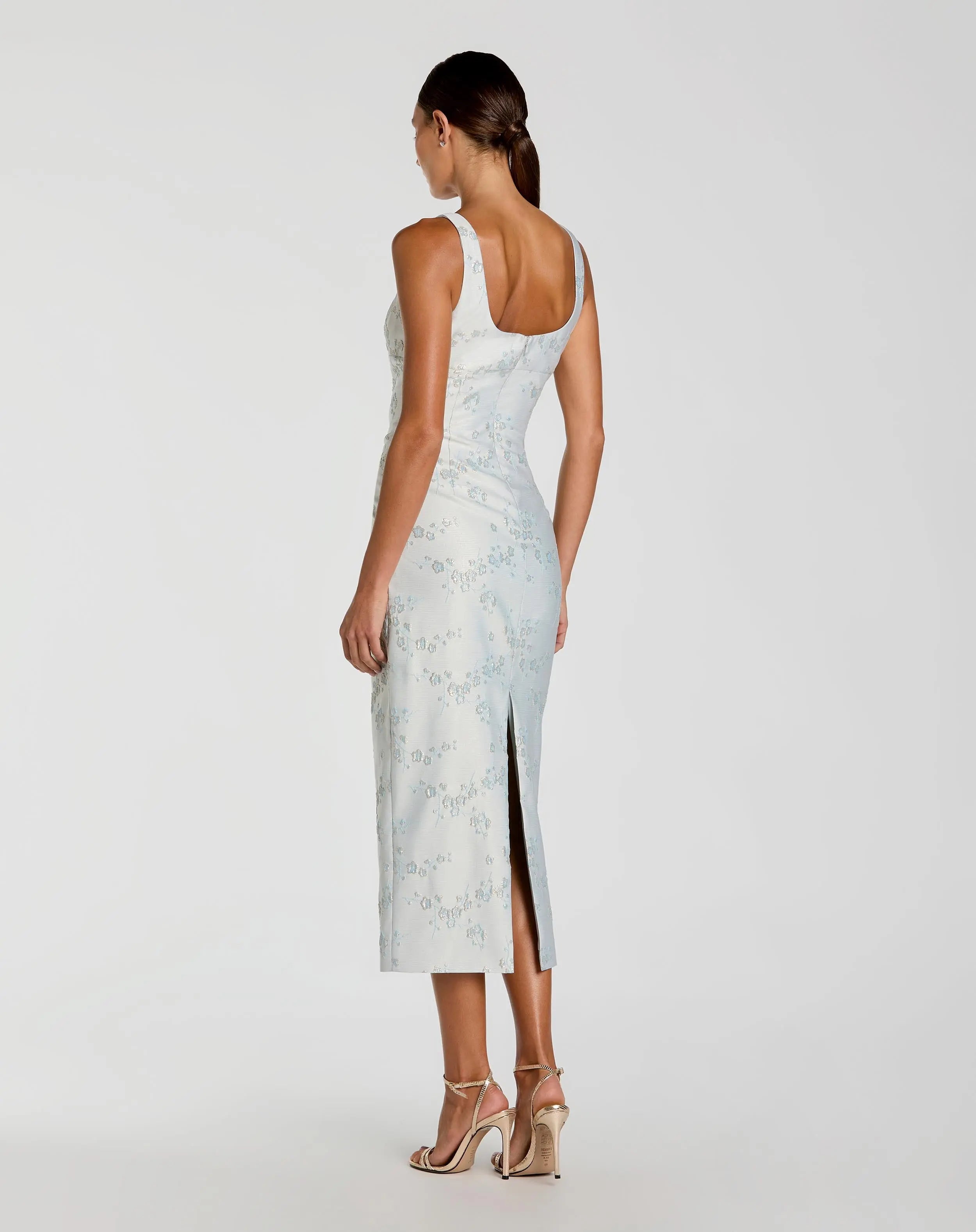 Light Blue Brocade Sleeveless Scoop Neck Midi Dress